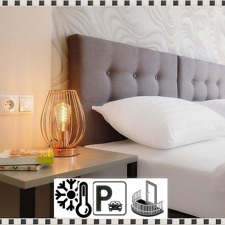 L&L Apartment Old Town Познан Екстериор снимка