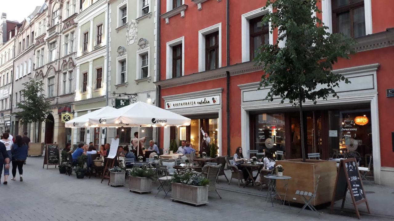 L&L Apartment Old Town Познан Екстериор снимка